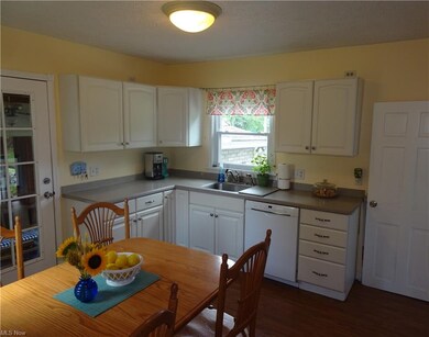 2338 Akins Rd, Broadview Heights, OH 44147 - photo 2