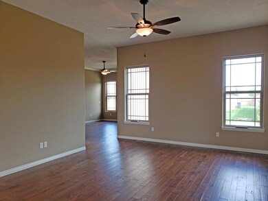 867 E Dyann Dr, Nixa, MO 65714 - photo 4