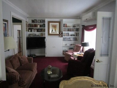 146 Brunswick Rd, Troy, NY 12180 - photo 4