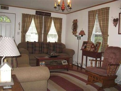 49 Russells Mills Rd, South Dartmouth, MA 02748 - photo 5