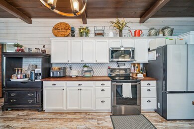 15-web-or-mls-58251-e-220-rd