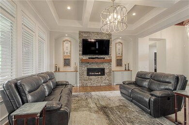 10423 W 168th Terrace, Overland Park, KS 66221 - photo 6