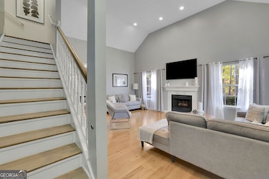 10945 Pinehigh Dr, Alpharetta, GA 30022 - photo 4