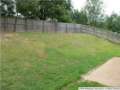 1262 Cross Creek Dr E, Hernando, MS 38632 - photo 3