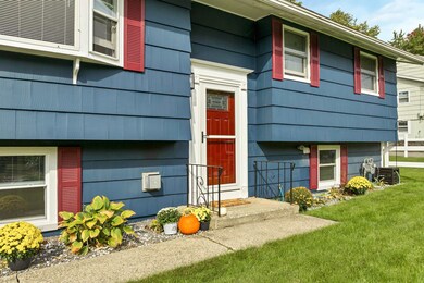 16 Langholm Dr, Nashua, NH 03062 - photo 5