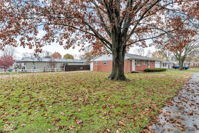 502 E Campbell St, Edinburgh, IN 46124 - photo 3