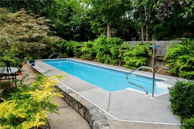 1652 Castlefield Rd unit Rd, Virginia Beach, VA 23456 - photo 2