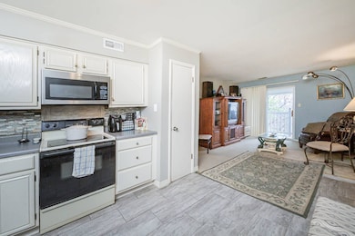 4334 Arrow Tree Dr unit I, Saint Louis, MO 63128 - photo 5