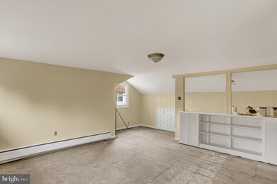 707 Walnut St, Lemoyne, PA 17043 - photo 4