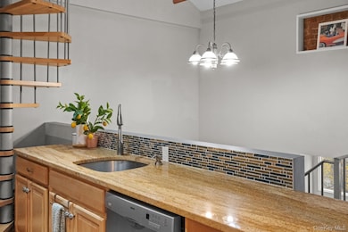 88 Broadway unit 4, Ossining, NY 10562 - photo 7