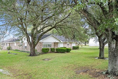 8627 Padon Rd, Needville, TX 77461 - photo 3