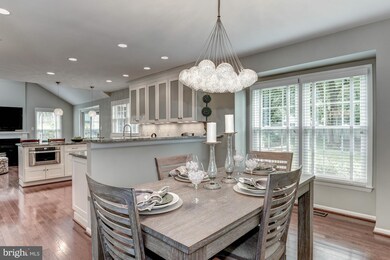 7011 Polins Ct, Alexandria, VA 22306 - photo 7