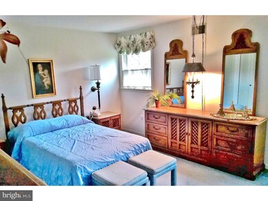 78 S Spring Ln, Phoenixville, PA 19460 - photo 5