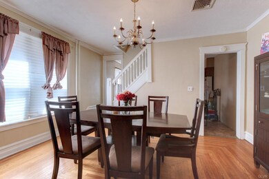 228 S West St, Allentown, PA 18102 - photo 5