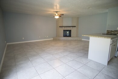 24426 Running Iron Dr, Hockley, TX 77447 - photo 5