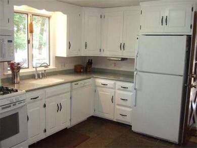 65 Belmont St, Weymouth, MA 02188 - photo 6