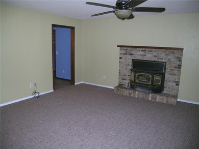 101 NW K St, Bentonville, AR 72712 - photo 6