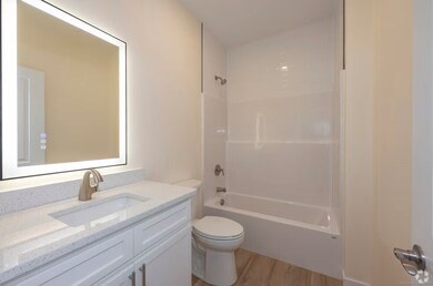 141 Bridge St unit . D, Middletown, CT 06457 - photo 4