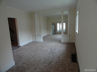 423 E Stenzil St, North Tonawanda, NY 14120 - photo 4