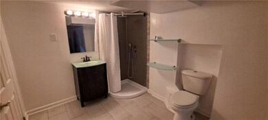 849 N Arch St, Allentown, PA 18104 - photo 2