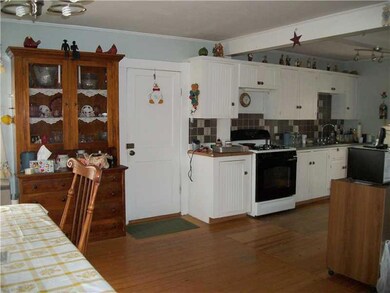 3 Danforth St, Dover Foxcroft, ME 04426 - photo 2