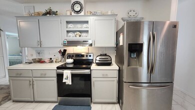 1627 King Arthurs Ct, Lakeland, FL 33810 - photo 7