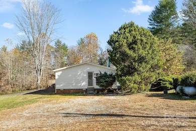 218 W Walt Haven Dr, Leicester, NC 28748 - photo 6