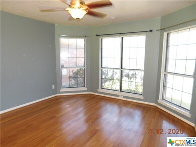 803 Houston St, Copperas Cove, TX 76522 - photo 4