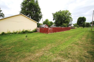 58 Oak St, Somerset, IN 46984 - photo 5