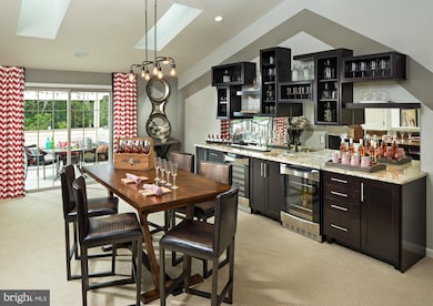 25057 Cambridge Hill Terrace, Chantilly, VA 20152 - photo 4