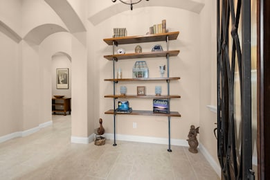 Beautiful spacious entry