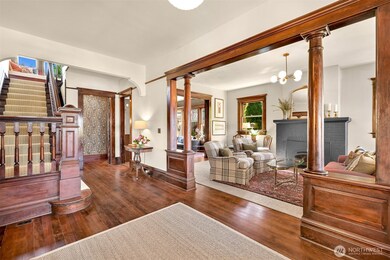 512 N State St, Bellingham, WA 98225 - photo 4