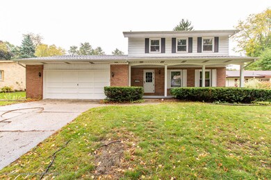 002-3411 Christine Dr Lansing -Medium