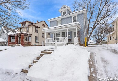 1_Front Exterior-5