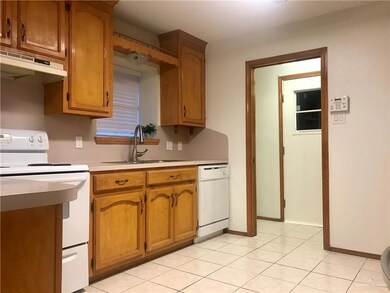 3315 S Montevideo Ave, Edinburg, TX 78539 - photo 2