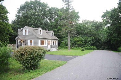 43 Oregon Ave, Rensselaer, NY 12144 - photo 4