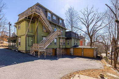 16 Wilkinson St, Putnam, CT 06260 - photo 4