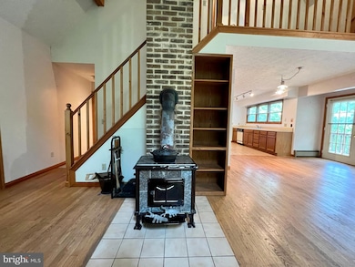 148 Fieldstone Ln, Berkeley Springs, WV 25411 - photo 7