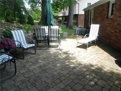 Partial Bath. PRIVATE OMNISTONE PATIO