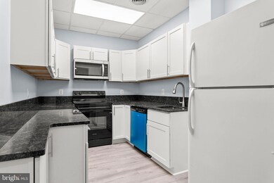 26 E Mount Pleasant Ave unit B, Ambler, PA 19002 - photo 2