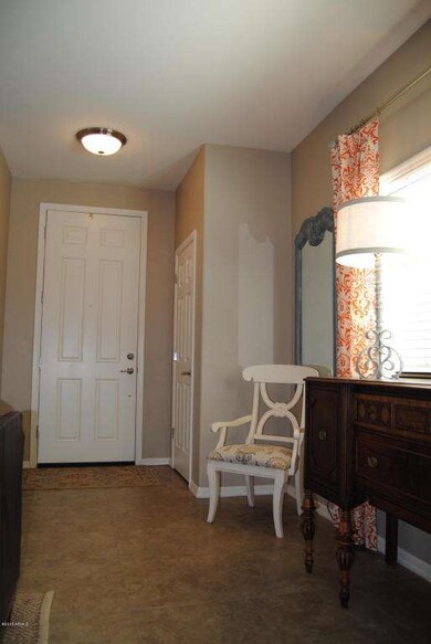 1017 W Empress Tree Ave, San Tan Valley, AZ 85140 - photo 4