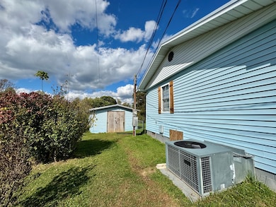 435 Patton Heights Cir, Jamestown, TN 38556 - photo 7