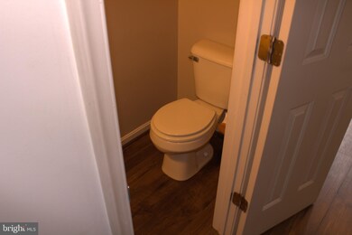 10612 Chesterwood Dr, Spotsylvania, VA 22553 - photo 5