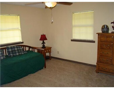 414 Choctaw Dr, Pineville, LA 71360 - photo 6