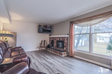 2292 Pontiac Cir, Naperville, IL 60565 - photo 4