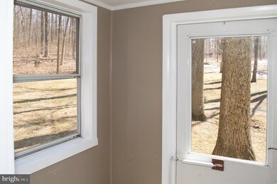 130 Mapleflower Rd, Glenmoore, PA 19343 - photo 4