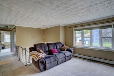 22 Shawnee Dr, Nashua, NH 03062 - photo 2