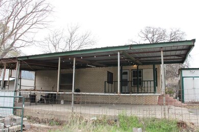 702 Monticello Dr, Springtown, TX 76082 - photo 2