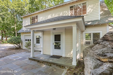 14 Grove Ln, Greenwich, CT 06831 - photo 3