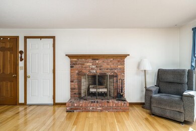 13 Carillon Cir, Easthampton, MA 01027 - photo 5